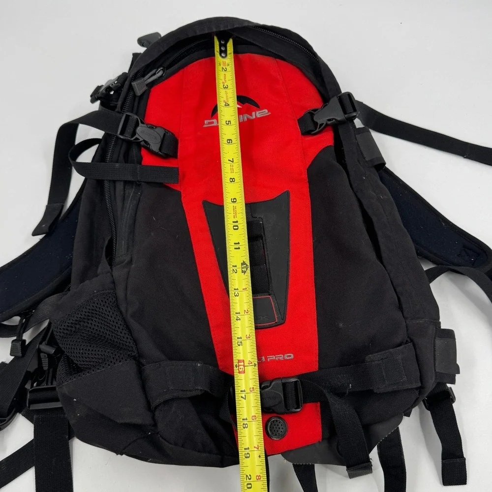 Dakine conquer slopes